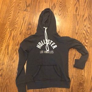 hollister dark blue sweatshirt